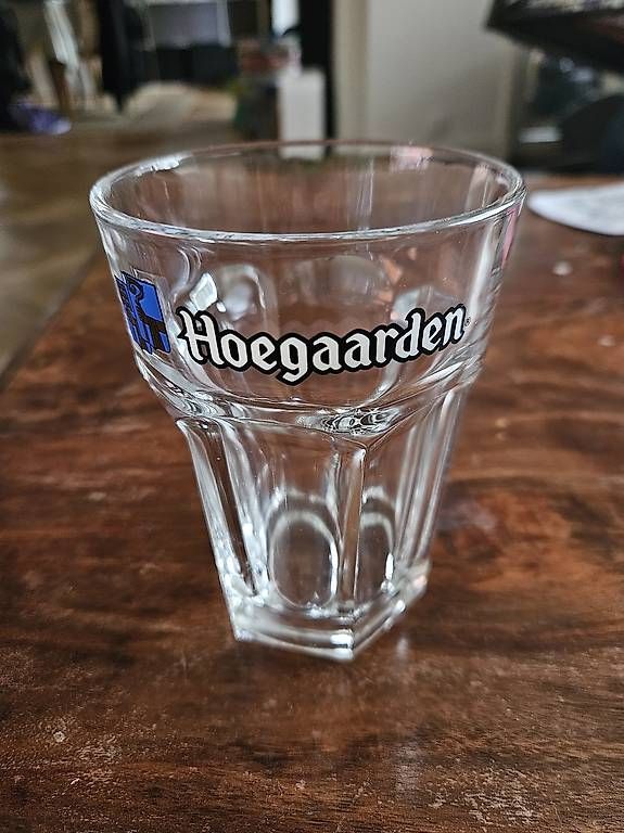 Verres: Verres à bière HOEGAARDEN – D'occasion à pully par tissapicou