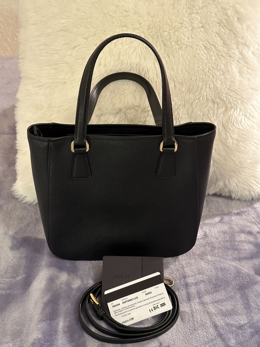 Prada Borse da donna: Schicke Prada Handtasche, schwarz - ein echter Hingucker! – Nuovo (secondo la descrizione) da Burgdorf venduto da menina04 2