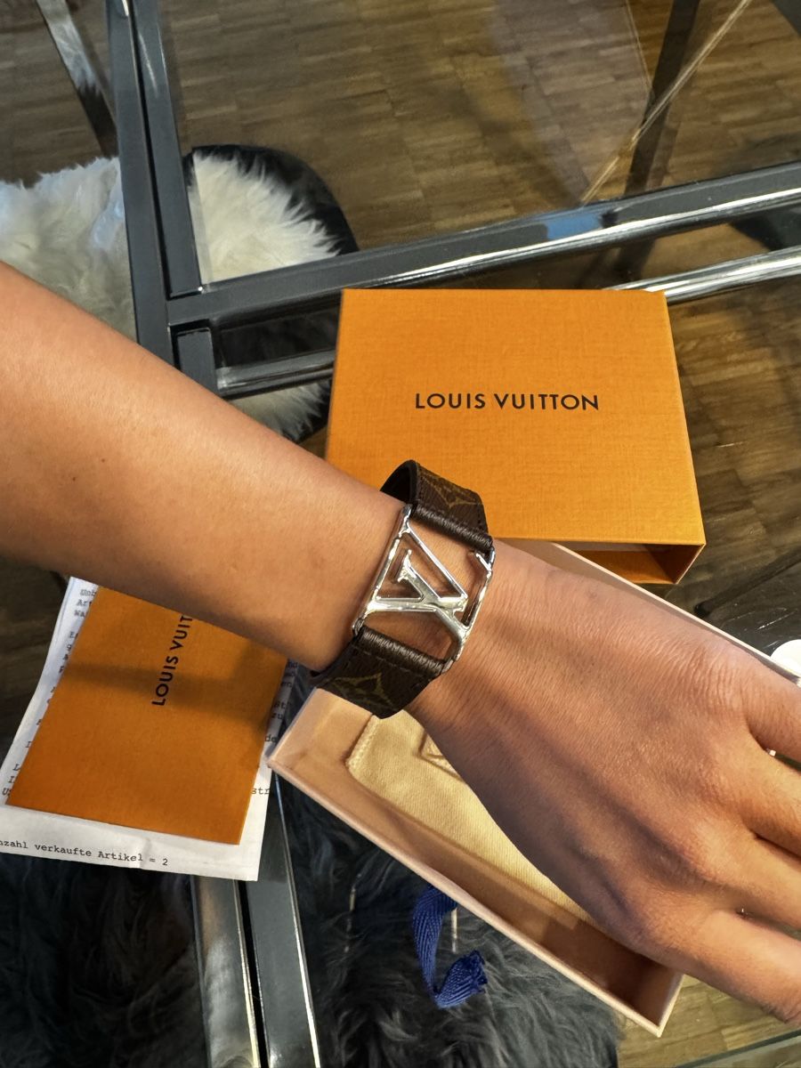 Bracciali & Braccialetti: Louis Vuitton Hockenheim Armband Grösse 21 – Usato da Brüttisellen venduto da bellavita91 5