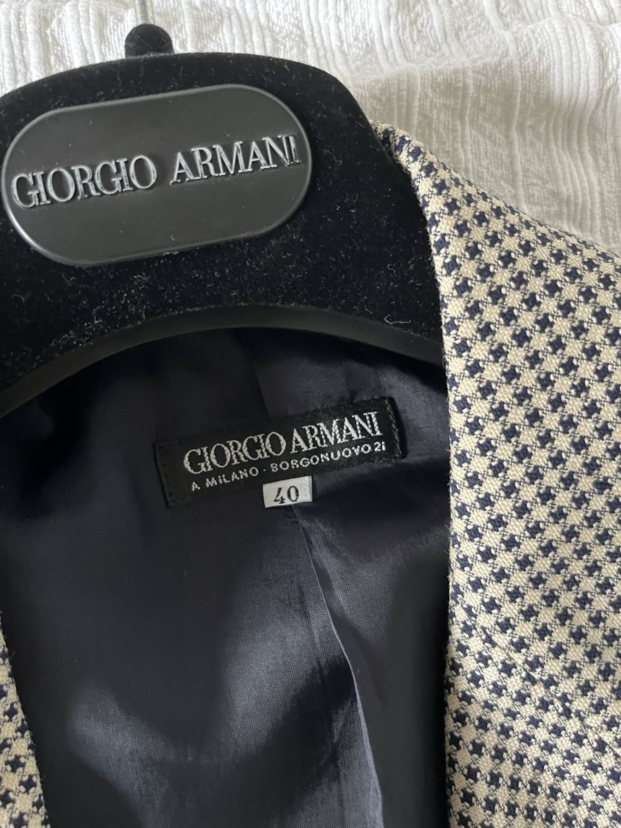 Armani Giacche: Blazer Armani Gr. 38 – Usato da Freienbach venduto da alile 2