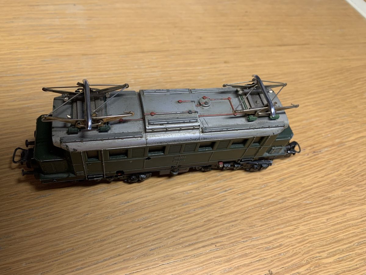 Märklin Modellini di ferrovie: Märklin E 44 der DB , SET 800 gebraucht ,Nr.H80 – Usato da Winden venduto da EmilNeu 3