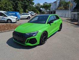 Audi RS3 Sportback in Kyalami Grün (Leasingübernahme)