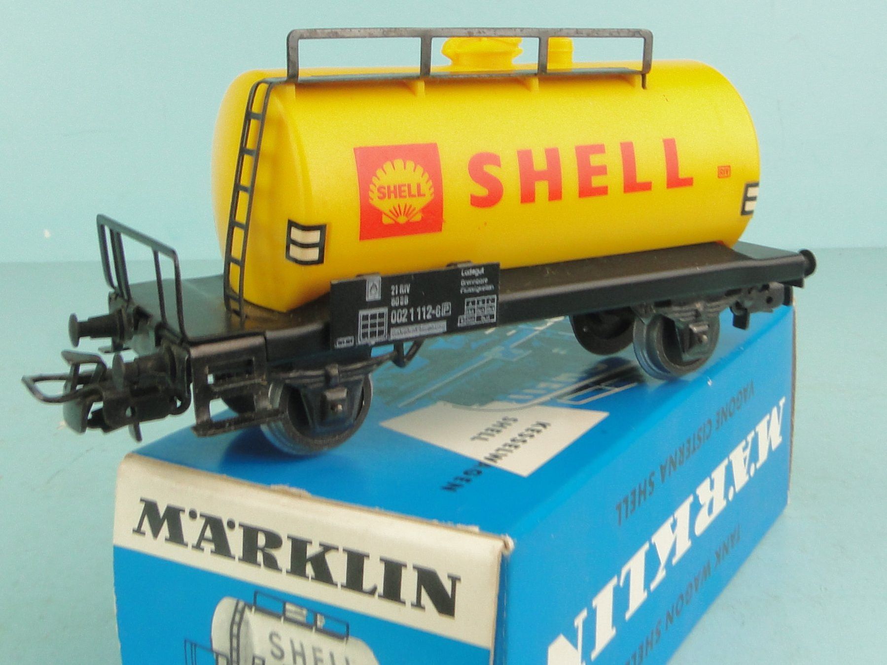 Märklin Modelleisenbahnen: Märklin H0 4502 Shell – Gebraucht aus Bülach von cann11