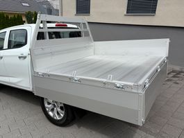 ISUZU D-MAX 1.9 CrewCab N60BB 4x4 AT ALUBRÜCKE /PICK-UP SÖPP