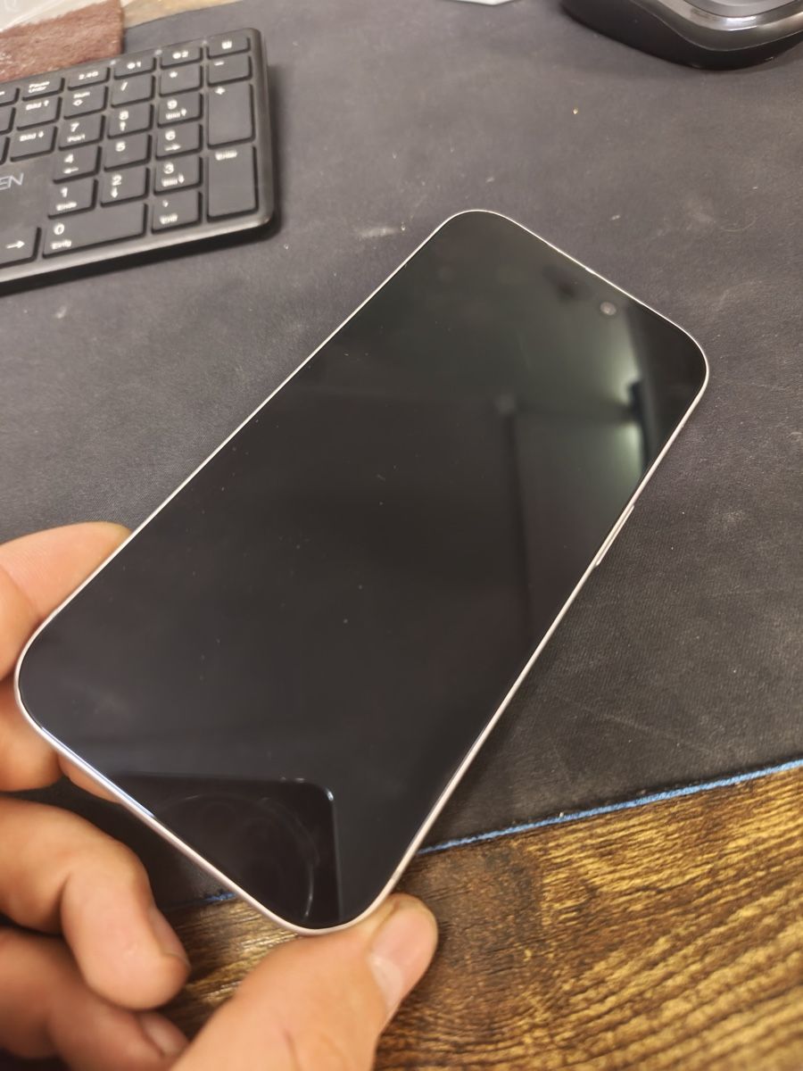 Apple Handys / Smartphones: Iphone 17 Pro 256GB – Gebraucht aus Lyss von tadomikaaa 4