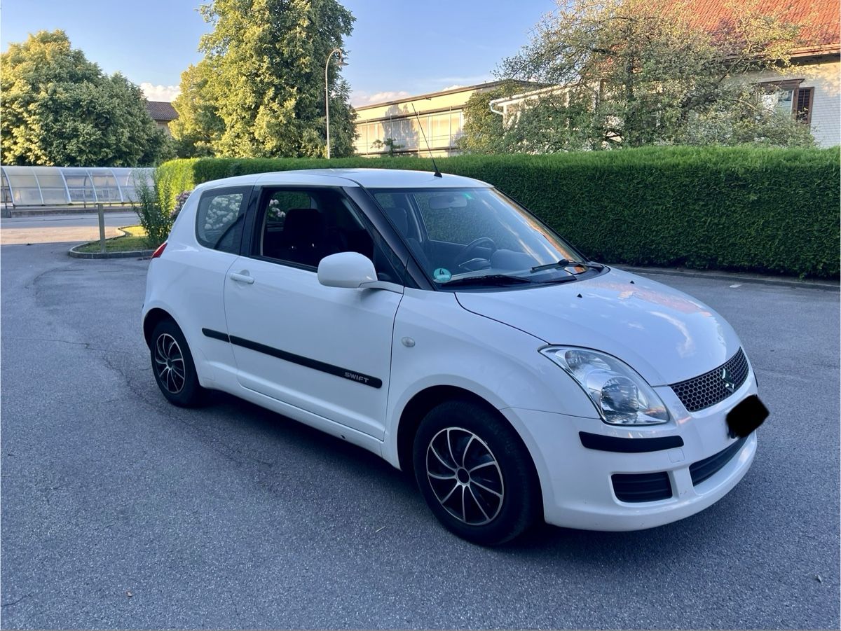 Suzuki Autos: Suzuki Swift 1.3 ab 1.-! – D'occasion à St. Margrethen SG par M.Kt 3