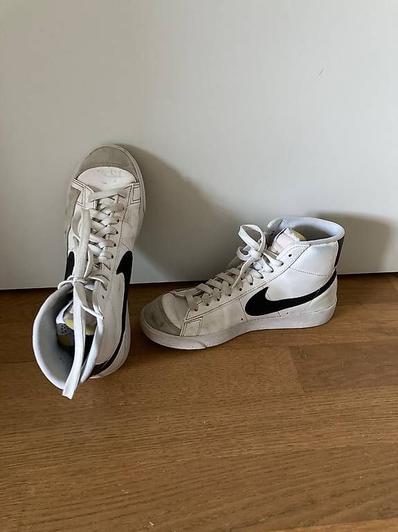 Damenschuhe: Sneakers Nike Gr. 39 – Gebraucht aus Luzern von Judith01112