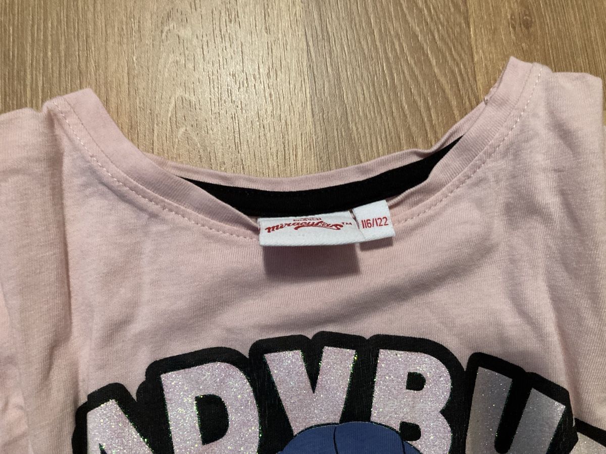 Camicette, T-shirt & Top: Miraculous Ladybug Langarmshirt Gr. 116/122 – Usato da Emmenbrücke venduto da JJ_89 2
