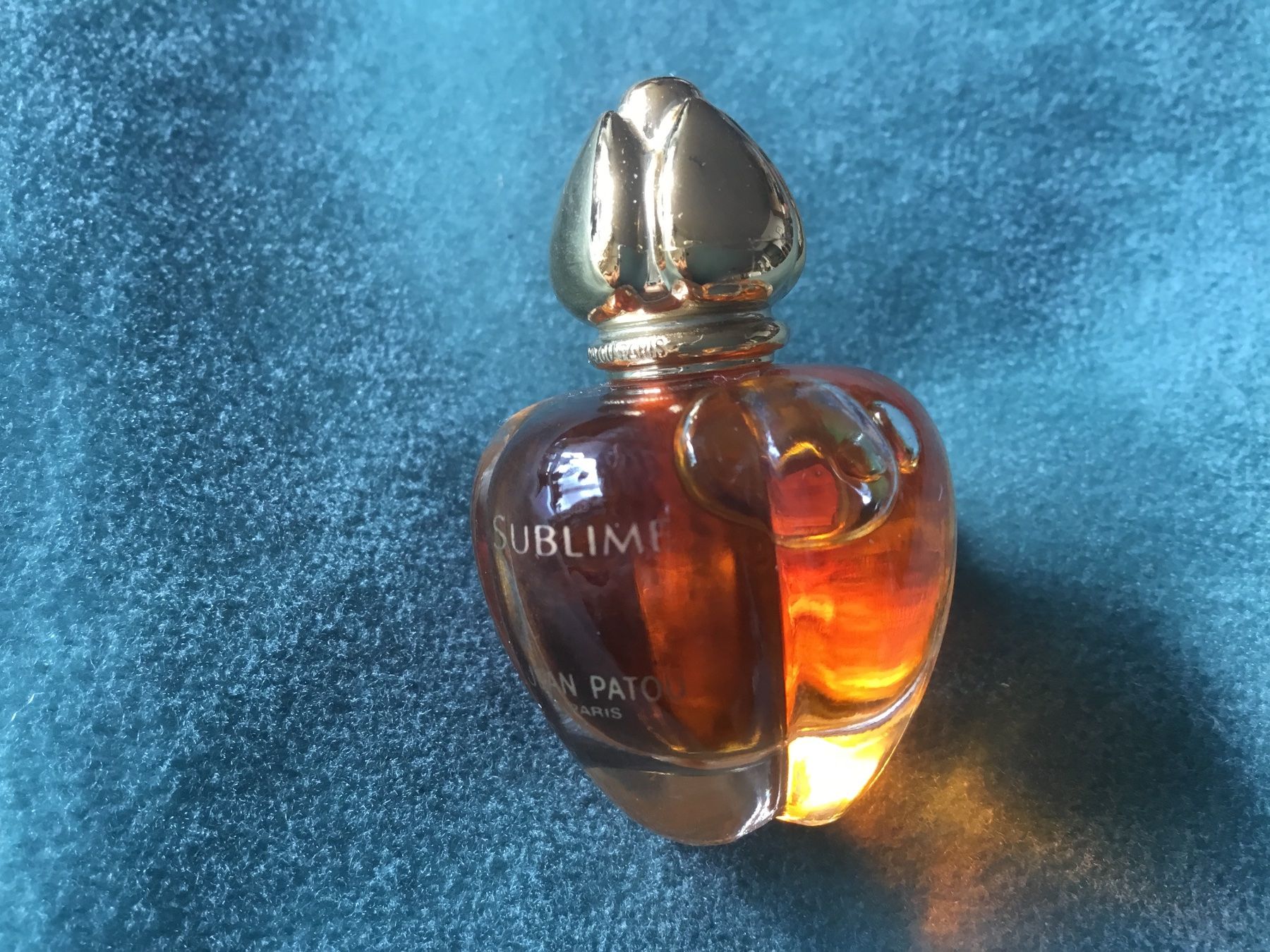Parfum & Eau de Toilette: Jean Patou miniature parfum broche Sublime – Neu und originalverpackt aus Le Landeron von nic_8hd5 4