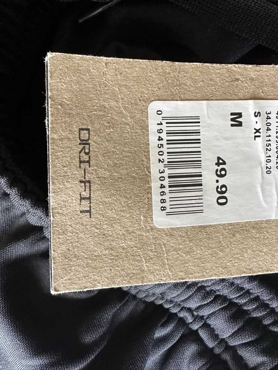 Nike Hosen: Nike Trainerhose neu Gr M – Neu (gemäss Beschreibung) aus Sierre von Tracy83 3