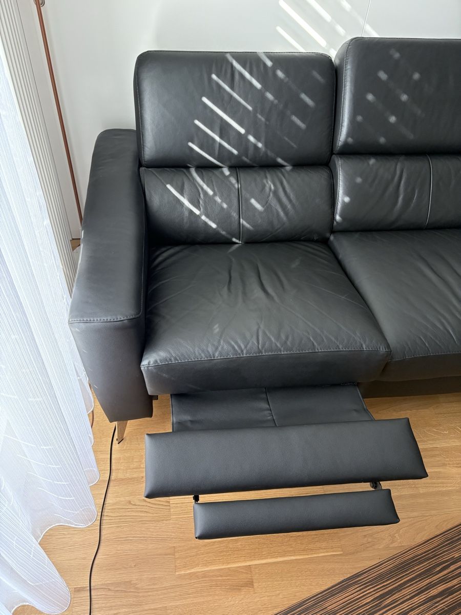 Sofas: Leder Sofa-Elektrisch Gesteuert – Neu (gemäss Beschreibung) aus St. Gallen von Khan33 1