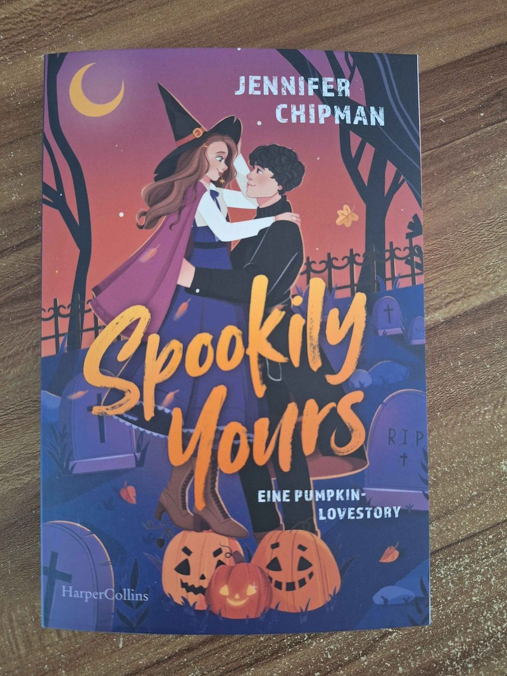 Libri: Roman Spookily Yours Romance – Nuovo (secondo la descrizione) da Grenchen venduto da LadyCalis