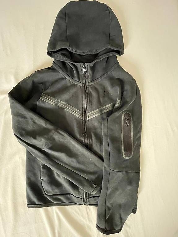 Giacche & Cappotti: Nike Tech-Fleece (original) - Grösse Kinder M – Usato da Staufen venduto da Flamenco666