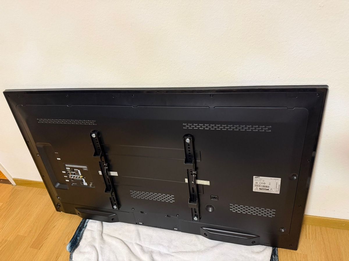Fernseher: Fernseher tv – Gebraucht aus Wollerau von bes_qr9w 2