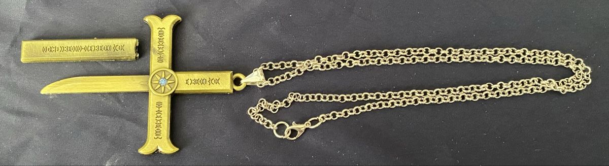 Catenine: One Piece Mihawk Schwert Halskette – Nuovo e nell'imballaggio originale da Allschwil venduto da Deal_Tiger99 2