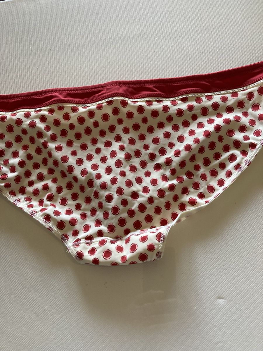 Altra biancheria intima: Slip neuf taille 42 – Nuovo e nell'imballaggio originale da Orbe venduto da Jade333 2