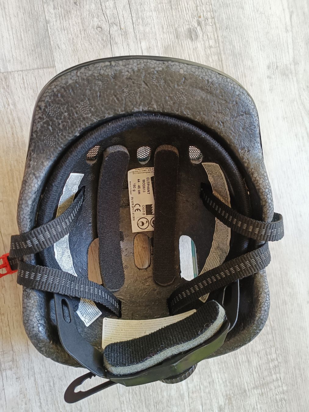 Casques: Kinder-Velohelm – D'occasion à Buochs par NAmb 3