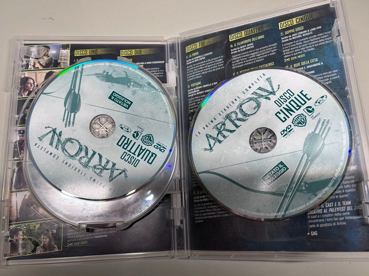 Tutti i DVDs: DVD "La Prima Stagione Completa" di Arrow – Usato da Giubiasco venduto da LorisVale 4