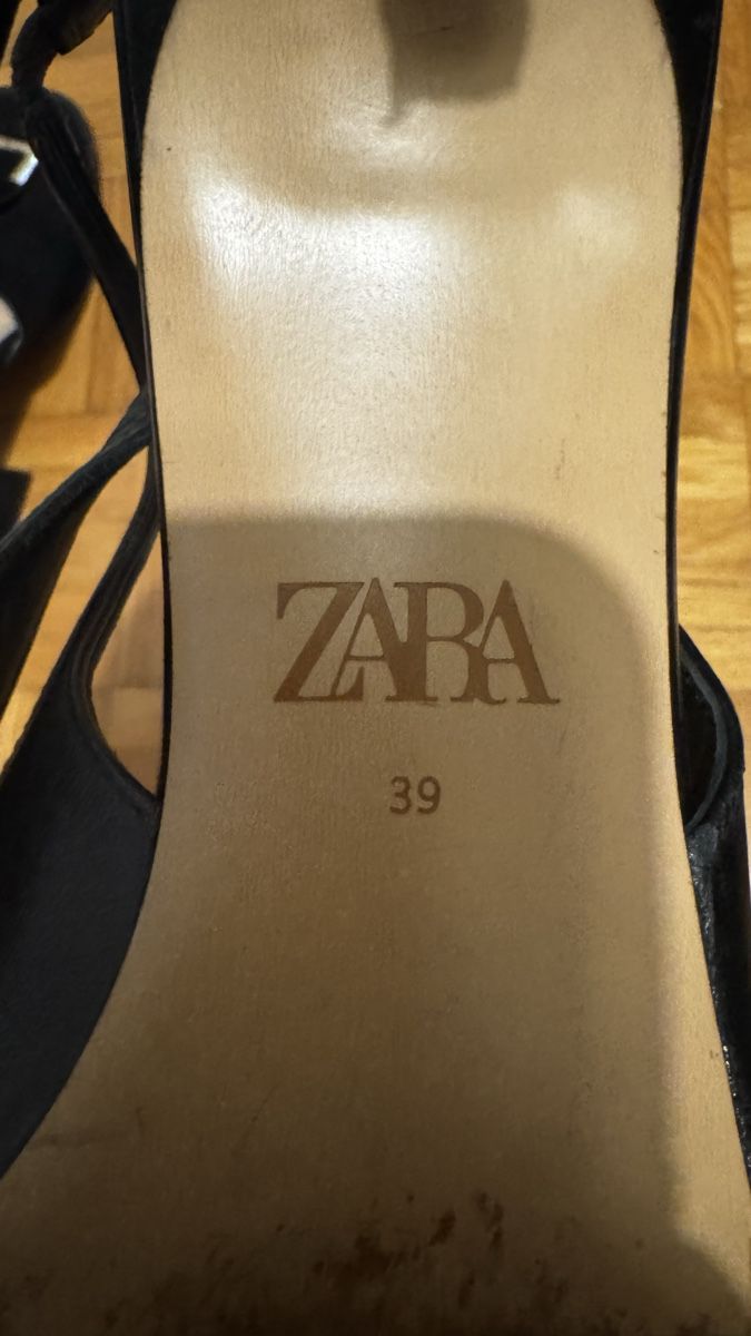 Zara Scarpe da donna: Chic ZARA Black Leather Slingback Heels Size 39  – Usato da Dietikon venduto da sar_f87k 2