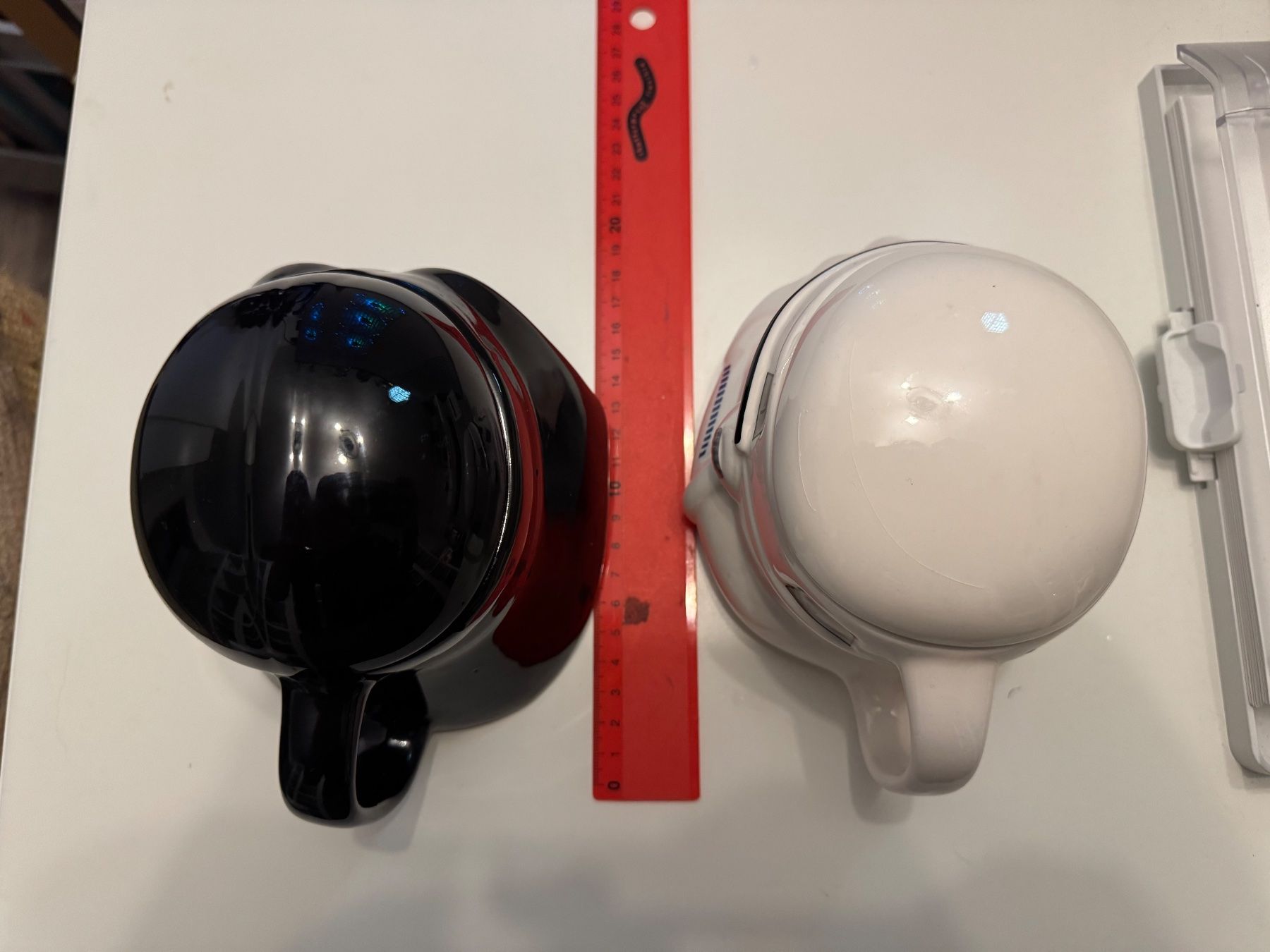 Star Wars Tasses: Star Wars Tassen - Darth Vader & Stormtrooper Set – D'occasion à Burgdorf par Caradhras 2