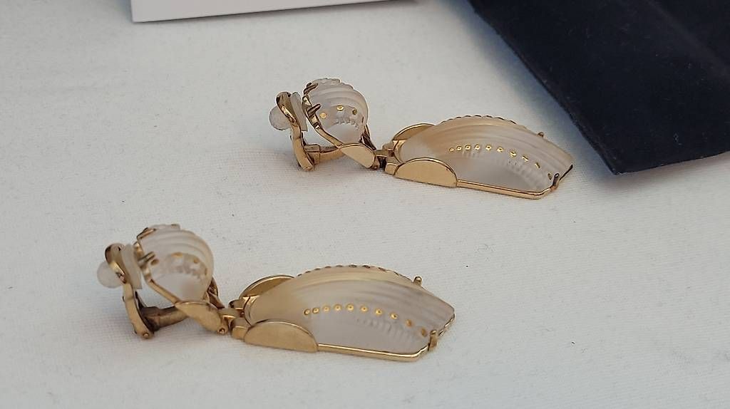 Lalique Orecchini pendenti & Orecchini a lobo: Lalique Ohrclips Kristall – Nuovo e nell'imballaggio originale da Neuhausen venduto da mar_ryh8 3