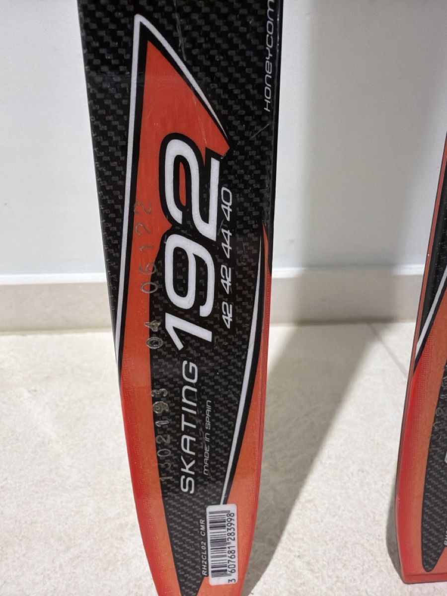Rossignol Sci: Rossignol X-ium Skating Ski 192cm  – Nuovo (secondo la descrizione) da Obersaxen venduto da jen_6dnw