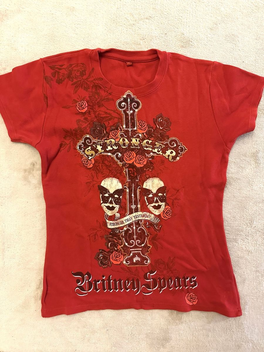 T-shirt: Britney Spears Shirt Stronger – Nuovo (secondo la descrizione) da Zürich venduto da bonitasprings_91