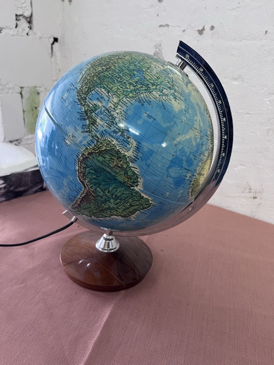 Globus Lampes: Beleuchteter Globus (42) – D'occasion à Glattfelden par bro_f2vv 1