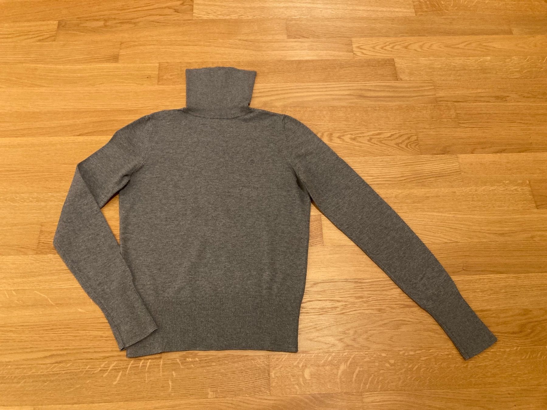 Esprit Maglioni & Felpe: Esprit Rollkragenpullover anthrazit Gr. XS NEUWERTIG – Usato da Zürich venduto da hauszwoelf 2