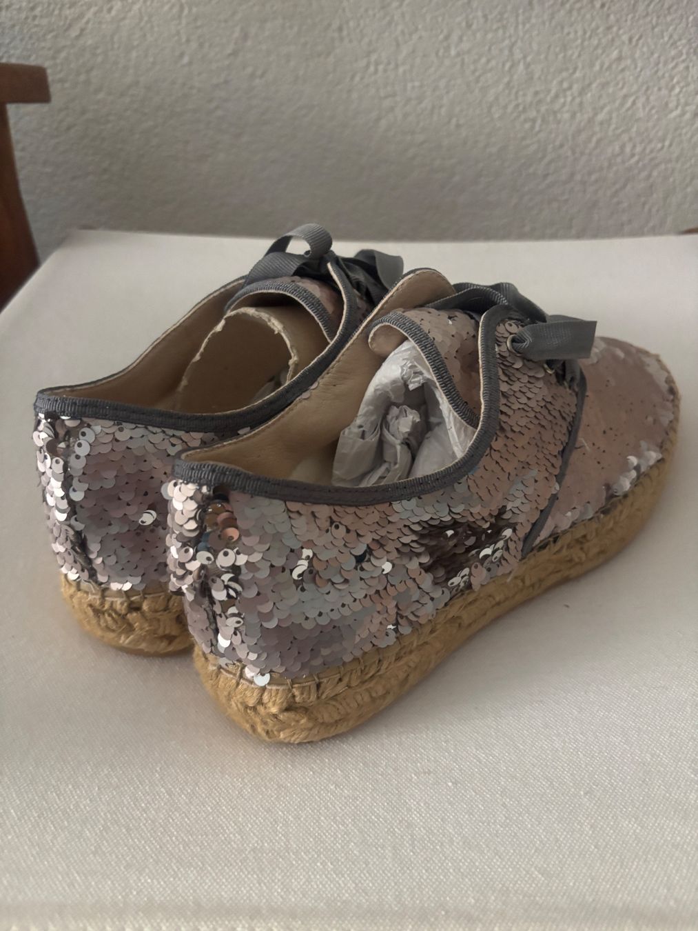 Scarpe da donna: Espadrilles à paillettes gris/rose – Nuovo e nell'imballaggio originale da Genève venduto da bea_f5qp 4
