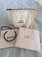 Trousse de toilette Chanel 