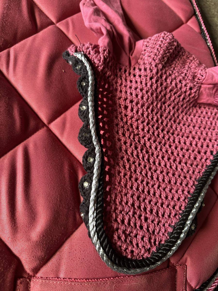 Coperte: Schabracke mit Ohrengarn – Usato da Thalwil venduto da jen_d587 1