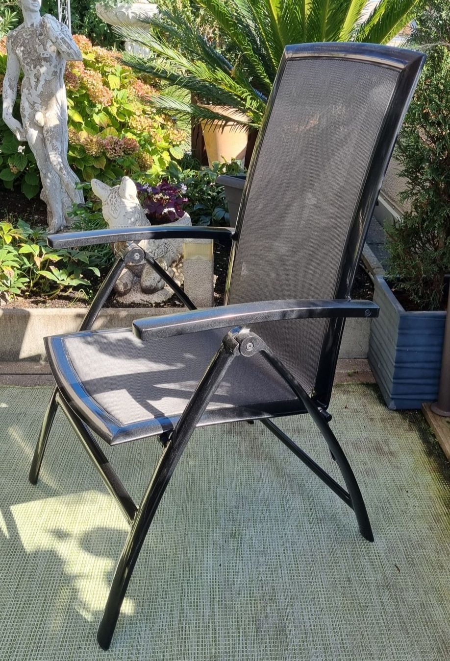Pfister Set di tavolo e panche: Auf was warten? Gartentisch mit Glasplatte und 6 Klappstühle – Usato da Buchs AG venduto da alp_x87d 1