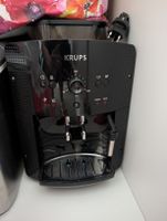 KRUPS Kaffeevollautomaten Essential (EA8108)