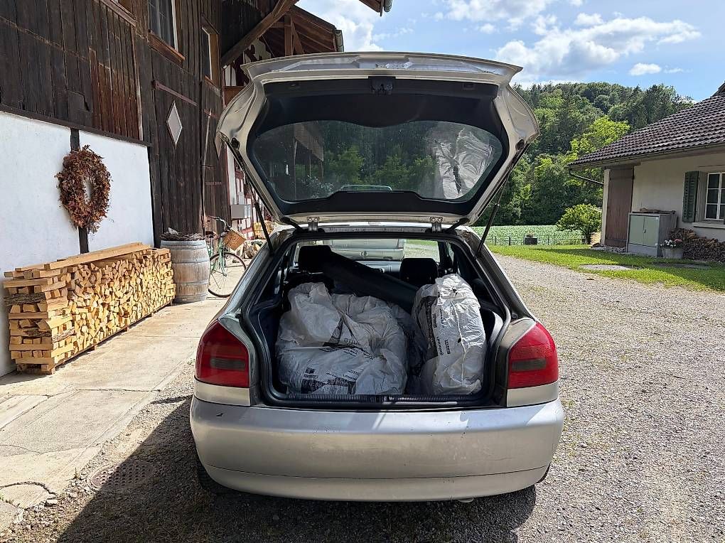 Audi Autos: Audi A3 1.8 T Ambiente – D'occasion à Kleinandelfingen par jan_zd9s 2
