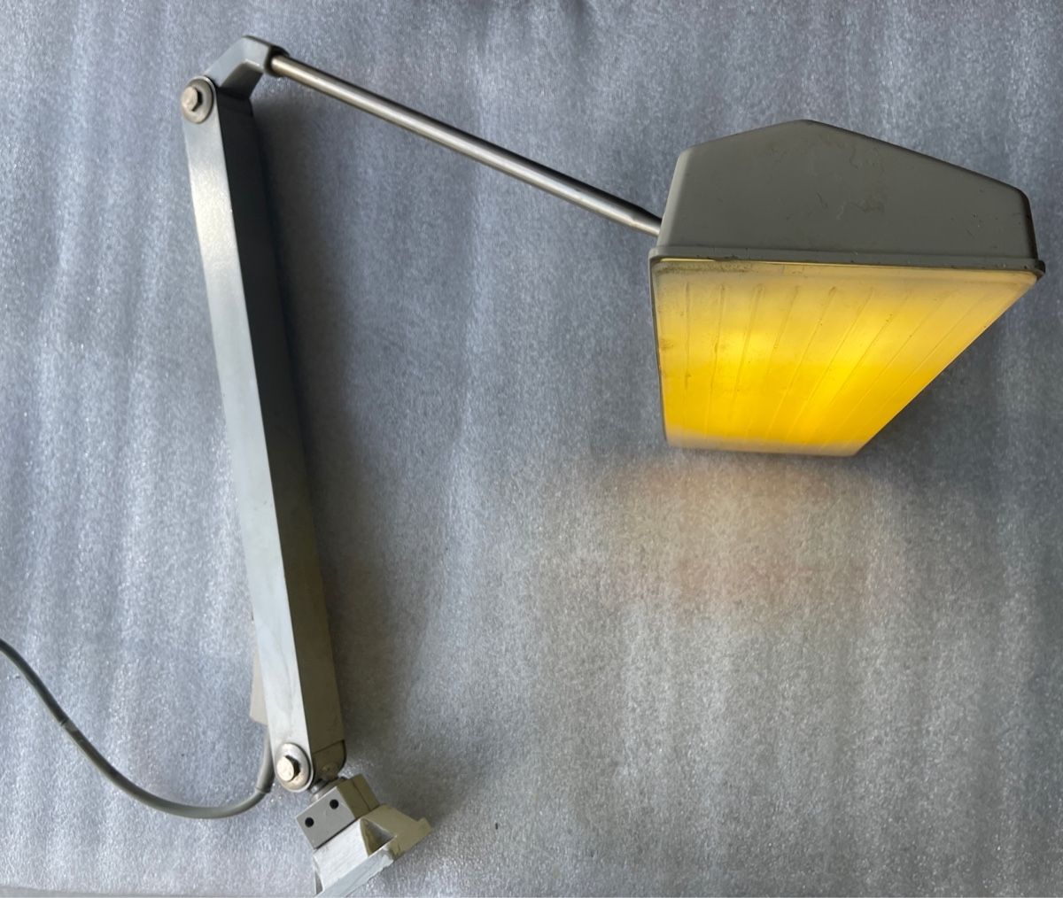 Lampade: Lampes Waldmann – Usato da Martigny-Croix venduto da ces_vr9x