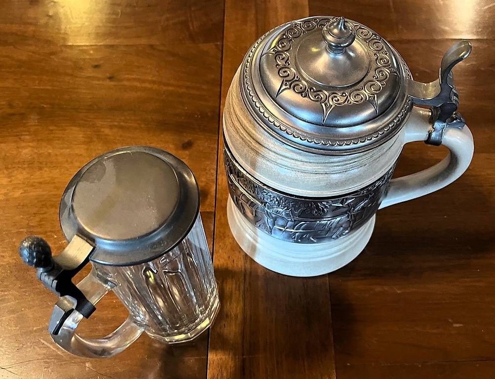 Bicchieri: 2 Schöne  Bierkrüge – Usato da Häusernmoos venduto da Koi-Gartenteich 1