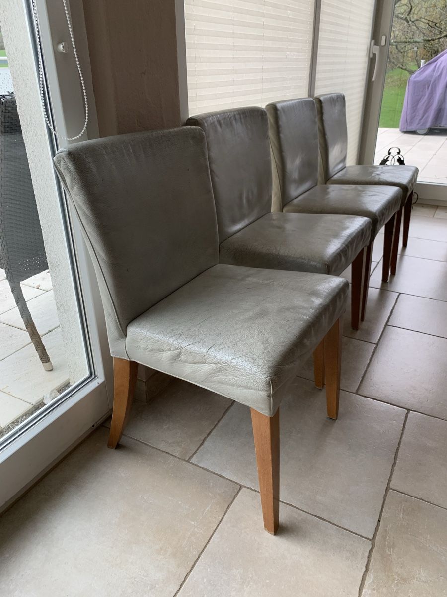 Sedie: 6 ältere beige Leder-Esszimmer-Stühle – Usato da Oberweningen venduto da Bumblebee2 1