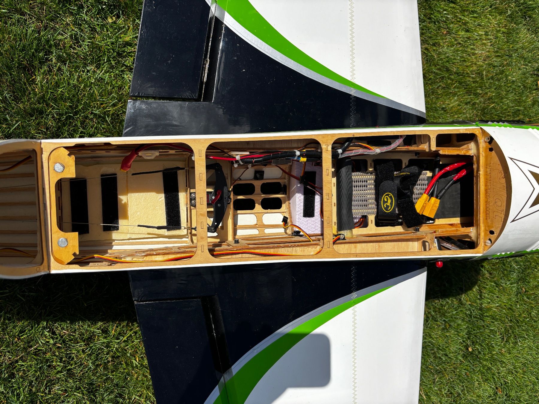 Pilot-RC RC Kits de montage: RC Pilot YAK 54 – D'occasion à Schaffhausen par juliazoe 1