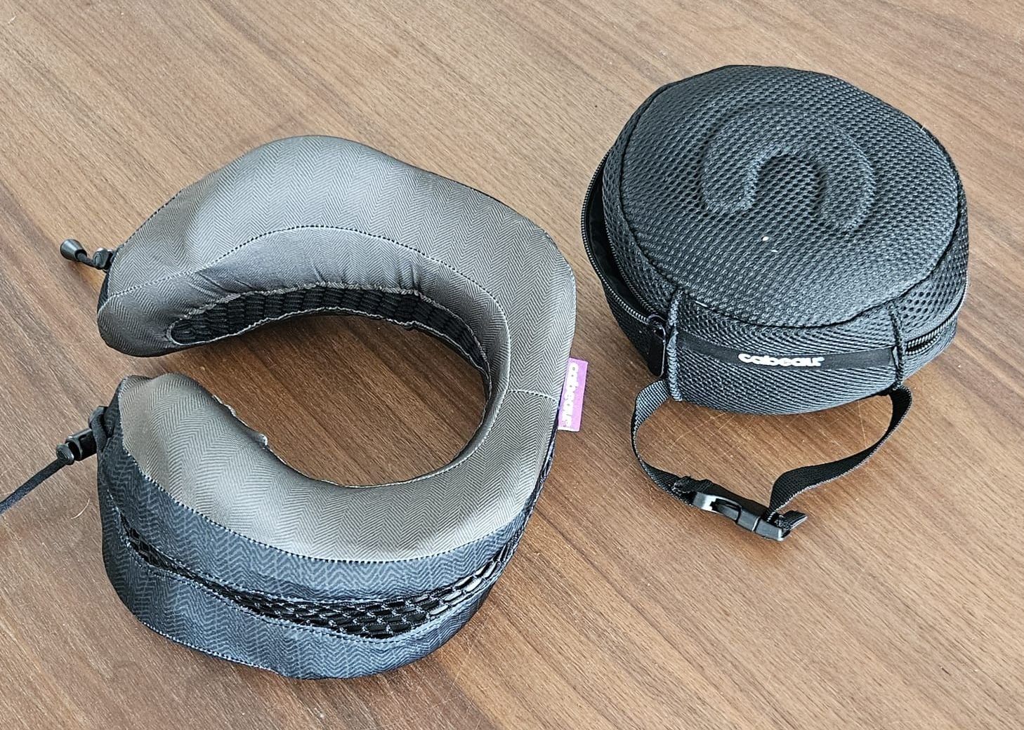 Cuscini: Cabeau Evolution S3 Travel Pillow – Usato da Ostermundigen venduto da Kaervek_SUI