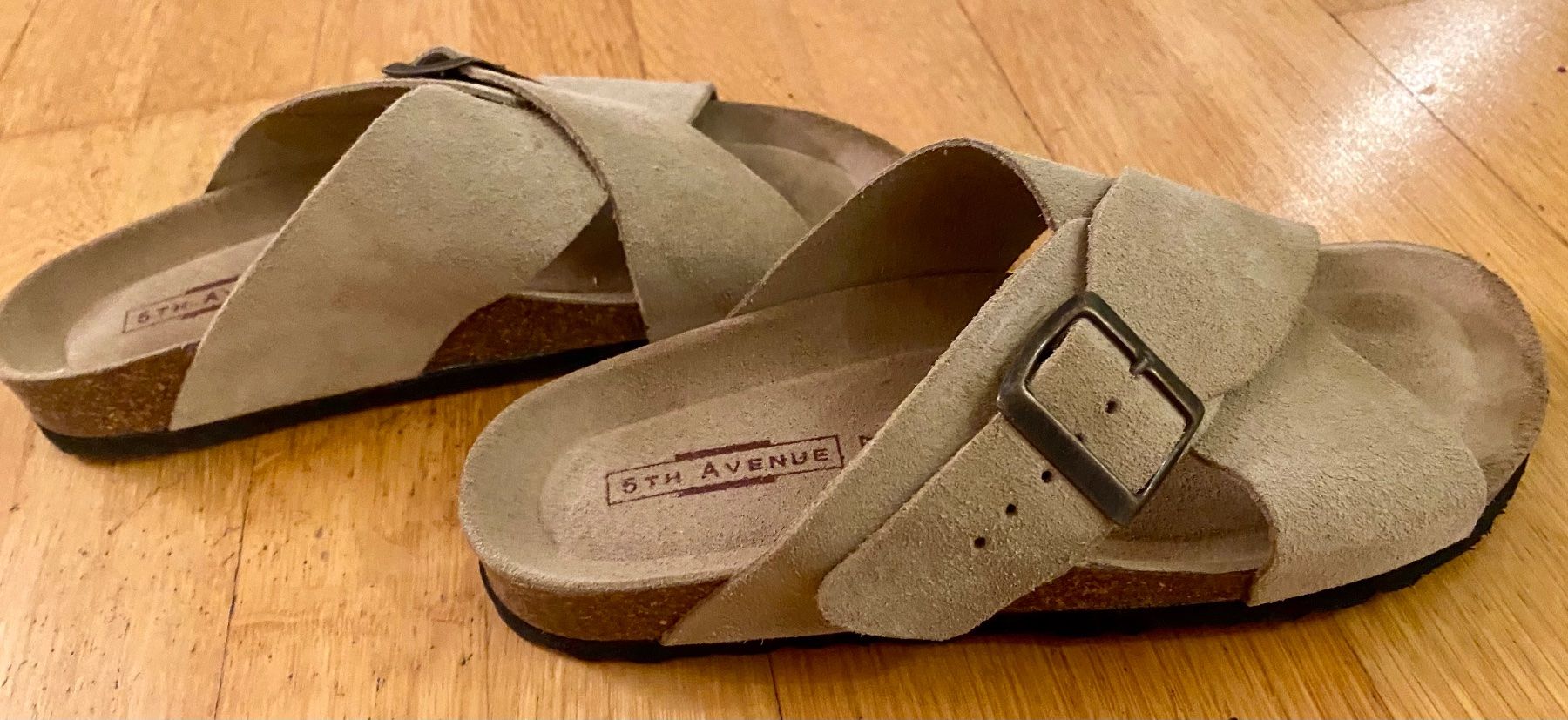 Dosenbach Chaussures femmes: 5th Avenue Sandalen beige Grösse 37 – D'occasion à Luzern par i-love-guacamole 2