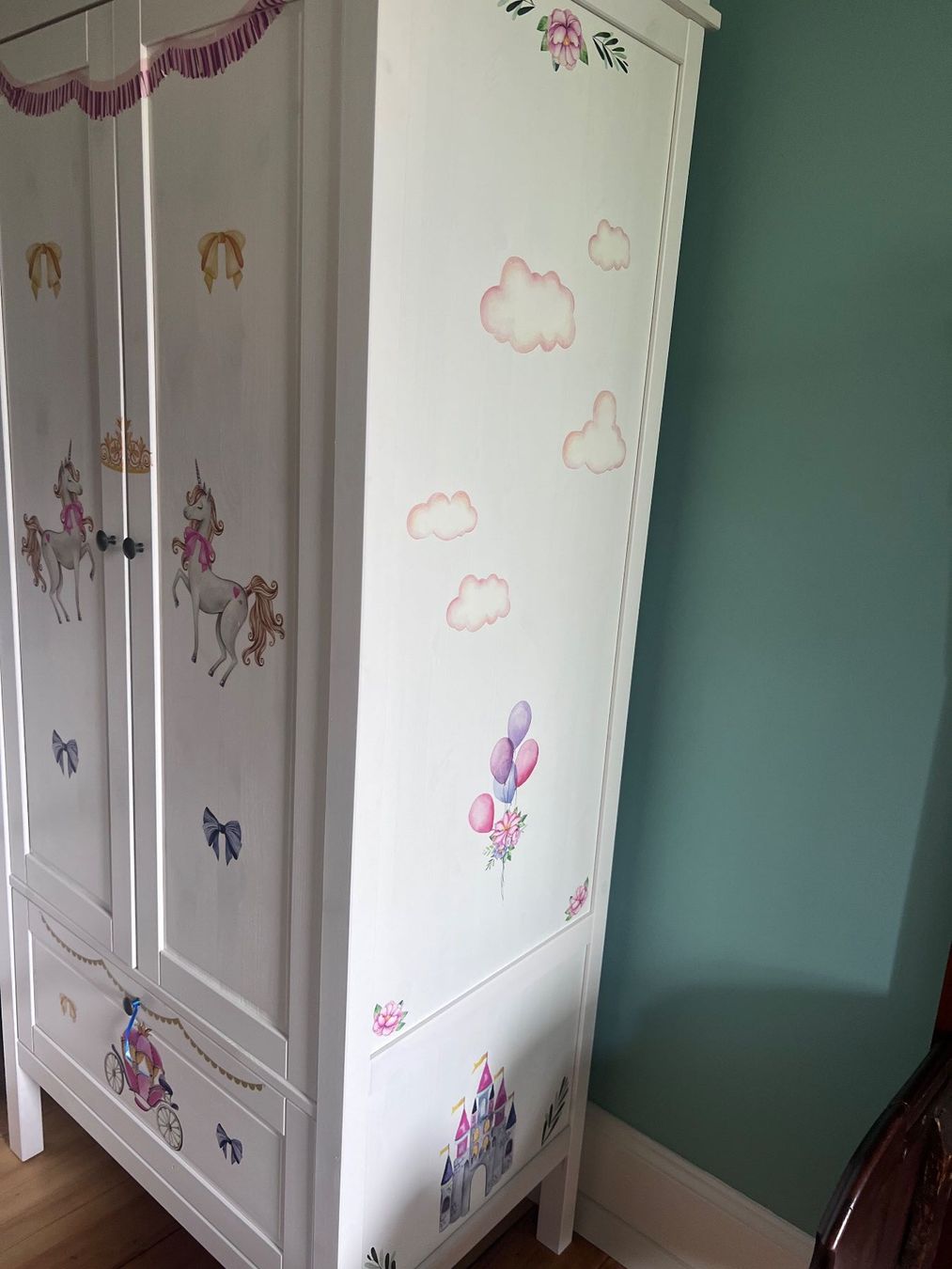 Ikea Armadi: Sundvik Kleiderschrank – Usato da Bern venduto da astrcat 2