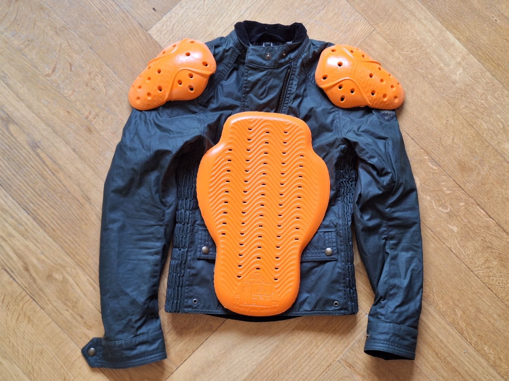 Giacche: Damen Motorradjacke – Usato da Olten venduto da ClaudioRicc 6