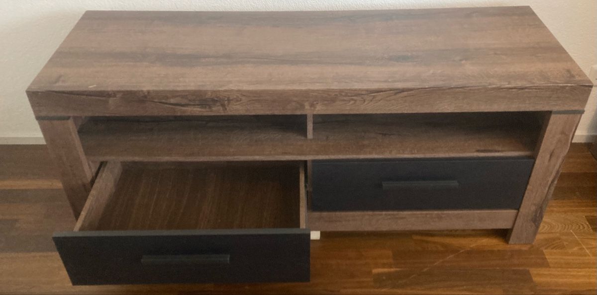 TV Möbel: Sideboard – Gebraucht aus Amlikon-Bissegg von pip_w8g7 1