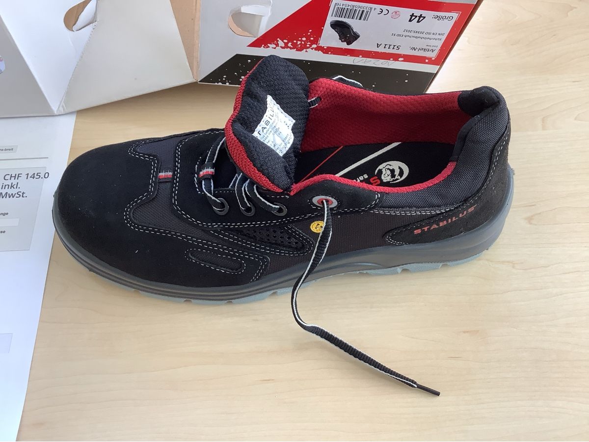 Scarpe da uomo: Arbeitsschuhe – Nuovo e nell'imballaggio originale da Hergiswil b. Willisau venduto da urs056 2