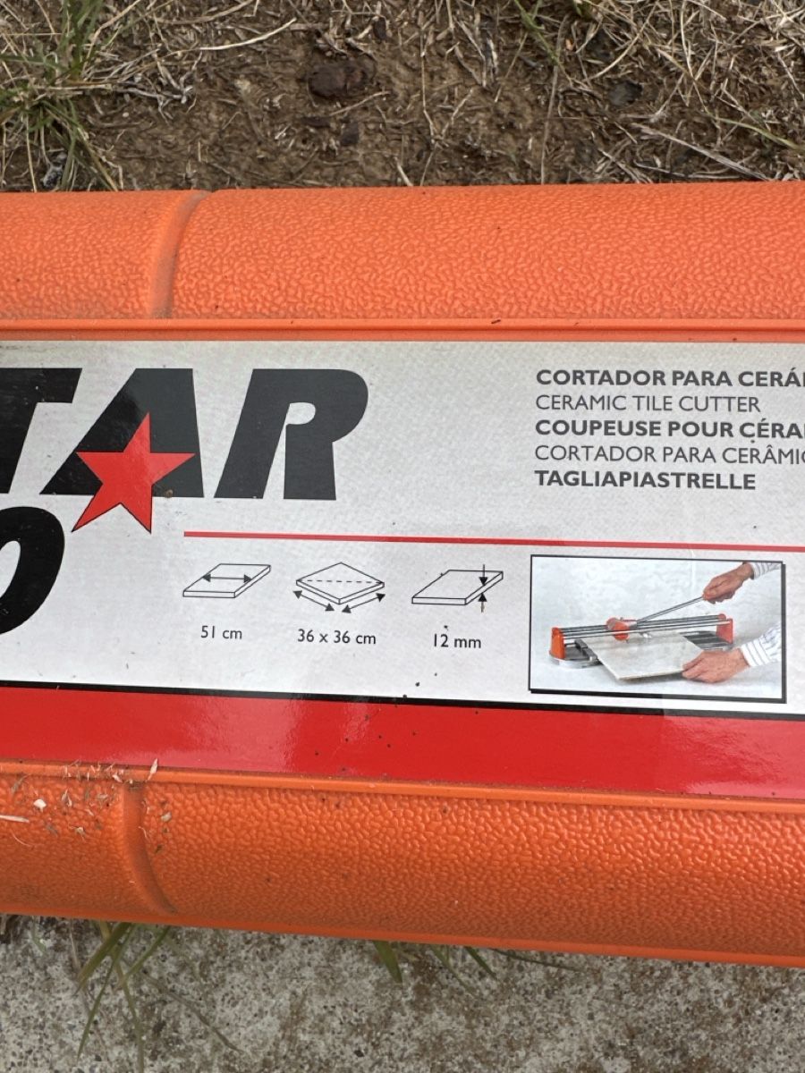 Tutti gli attrezzi: Fliesenschneider mechanisch  – Usato da Asp venduto da mata01 3