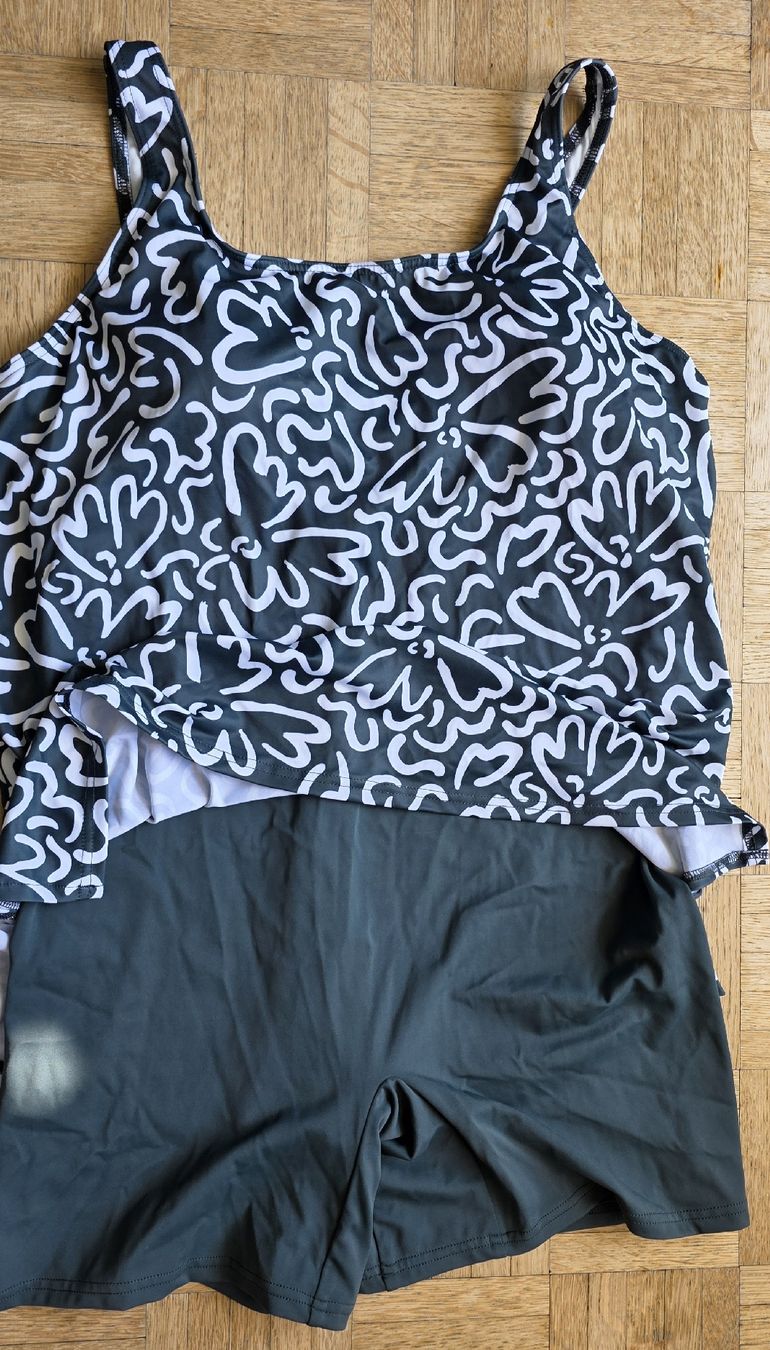 Costumi da bagno & Bikini: Maillot de bain  1 pièce /tankini kaki XL – Usato da Yverdon-les-Bains venduto da van_dq65 6
