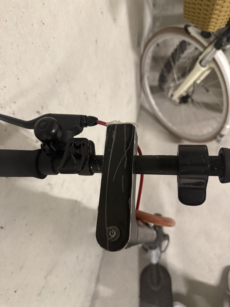 Kickboard: Trotinette électrique  – Defekt aus Biel/Bienne von steezyahh 1