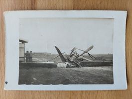 Echtfotokarte Flugzeug Flieger abgestürzt