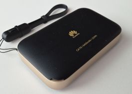 Huawei CAT6 Mobile WLAN Router 6400 mAh
